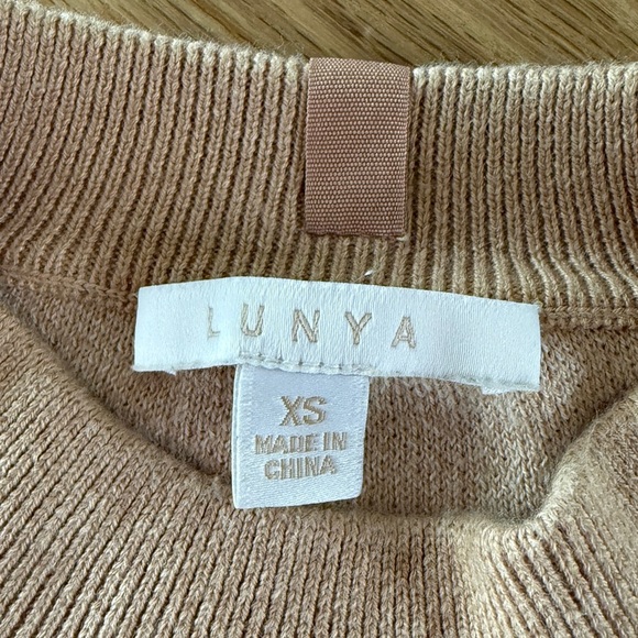 Lunya Cozy Cotton Silk Blend Windowpane Beige Sweater {XS} - Picture 9 of 9
